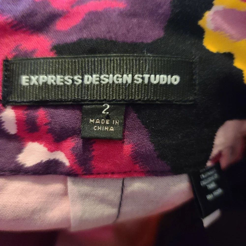 Express Design Studio skirt (B5) - Picture 5 of 5